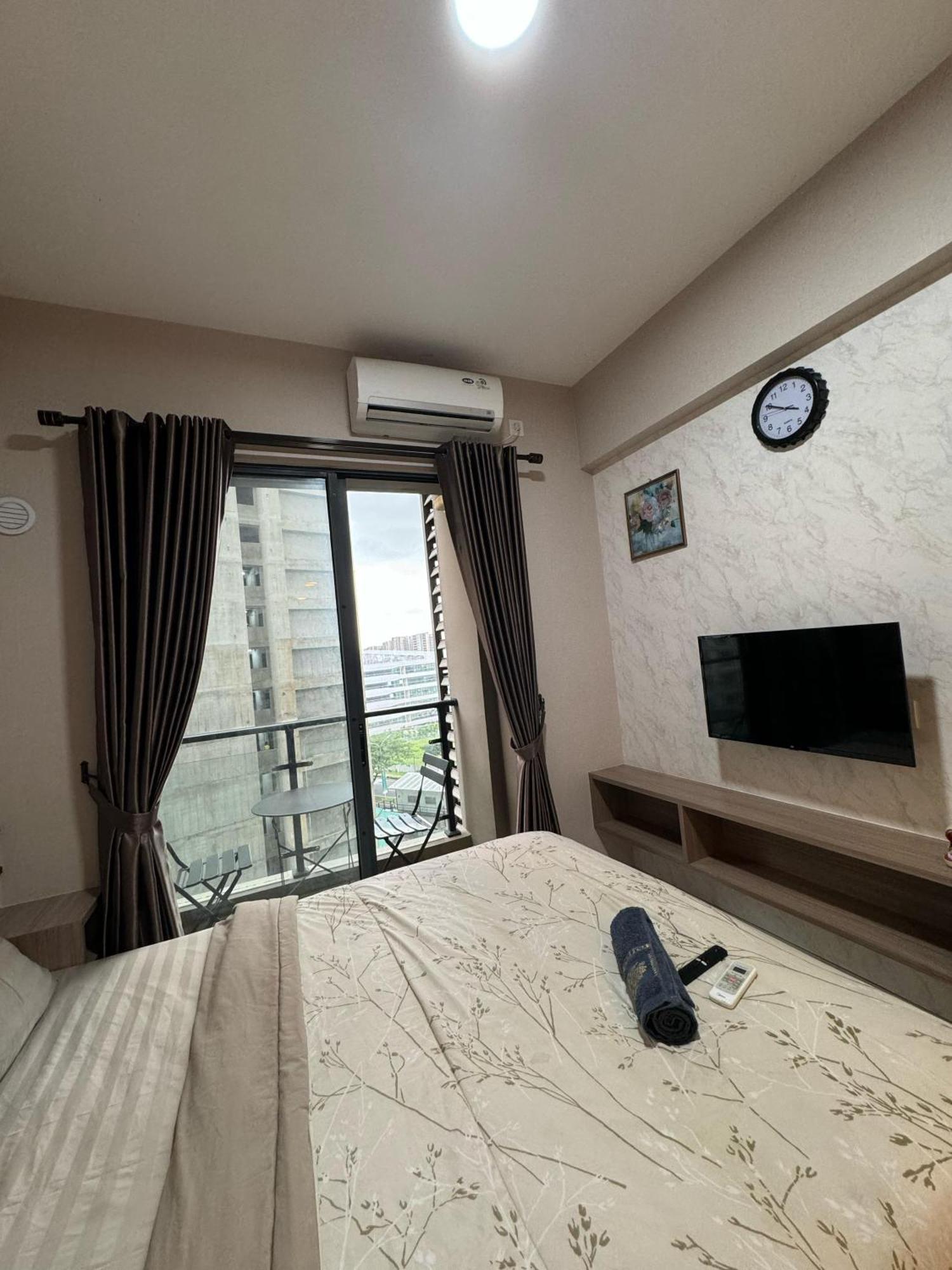 Stay N Cozy Apartemen Sky House Bsd By Sm Room Samporo Экстерьер фото